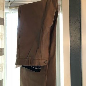 Men’s Khaki pants
